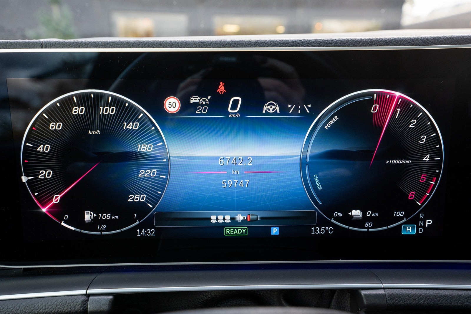 Sort Mercedes GLE350 de fra 2024