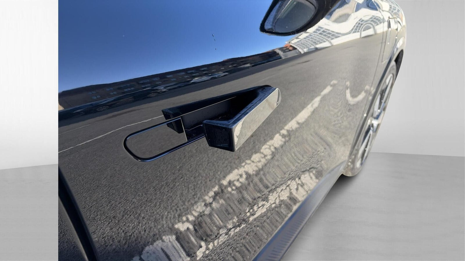 Sort Renault Megane E-Tech fra 2024