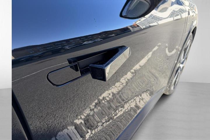 Sort Renault Megane E-Tech fra 2024