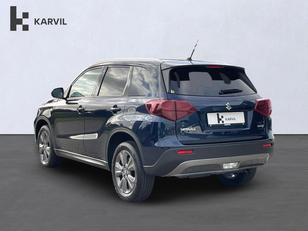 Blå Suzuki Vitara fra 2024