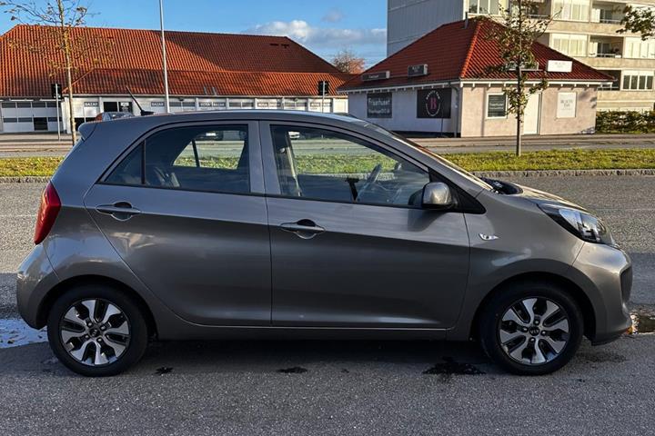 Brun Kia Picanto fra 2017