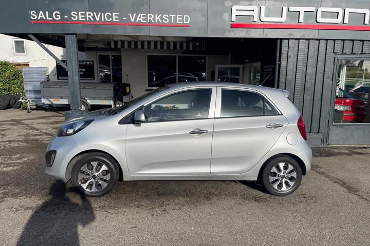 Sølv Kia Picanto fra 2013