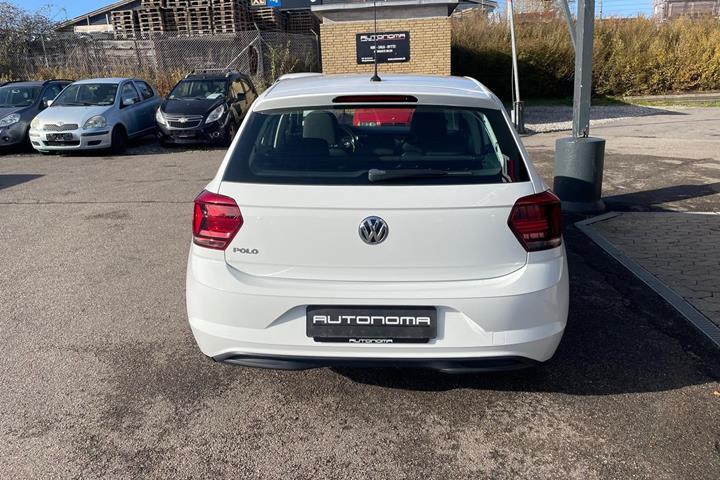 Hvid VW Polo fra 2020