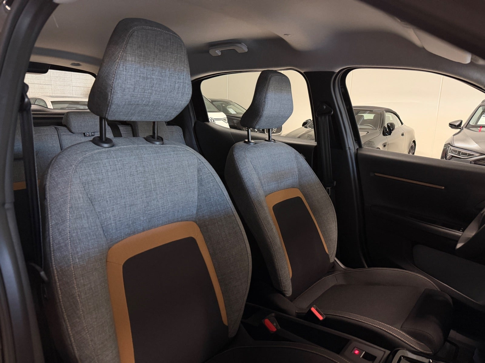 Sort Citroën e-C3 Aircross fra 2026