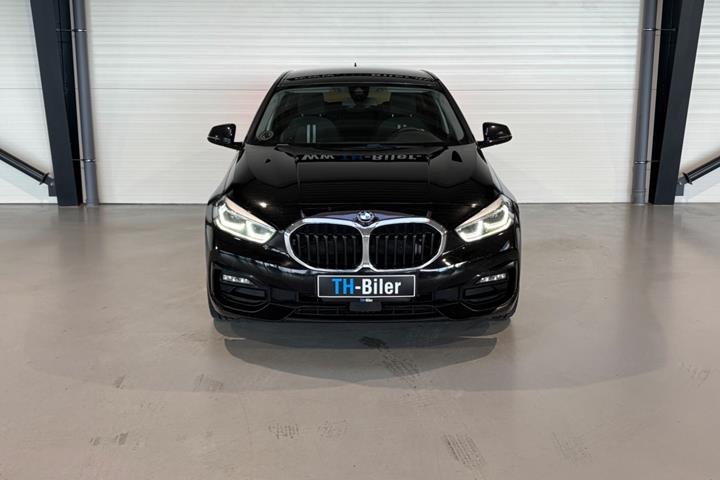 undefined BMW 120d fra 2021