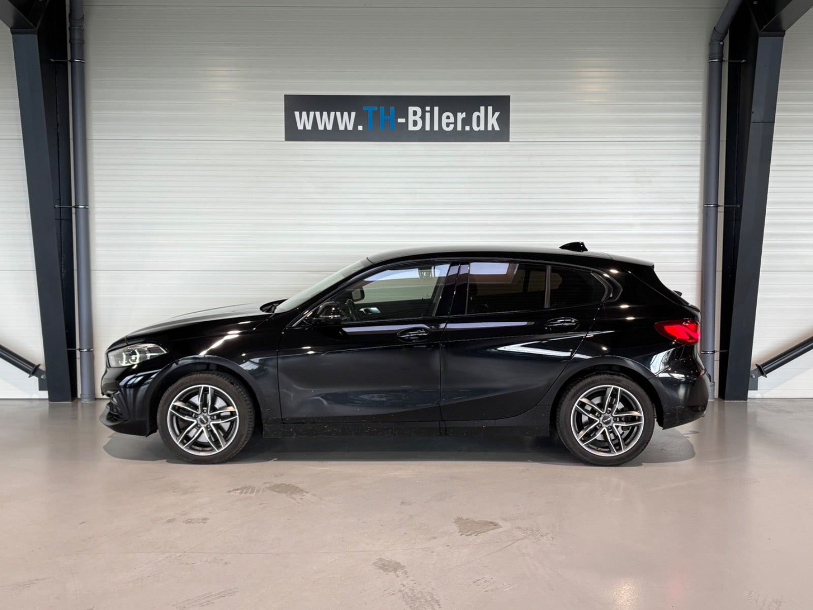 undefined BMW 120d fra 2021