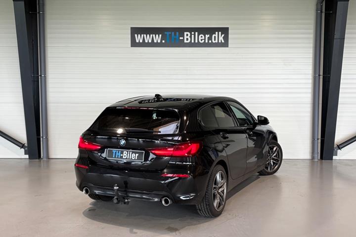 undefined BMW 120d fra 2021