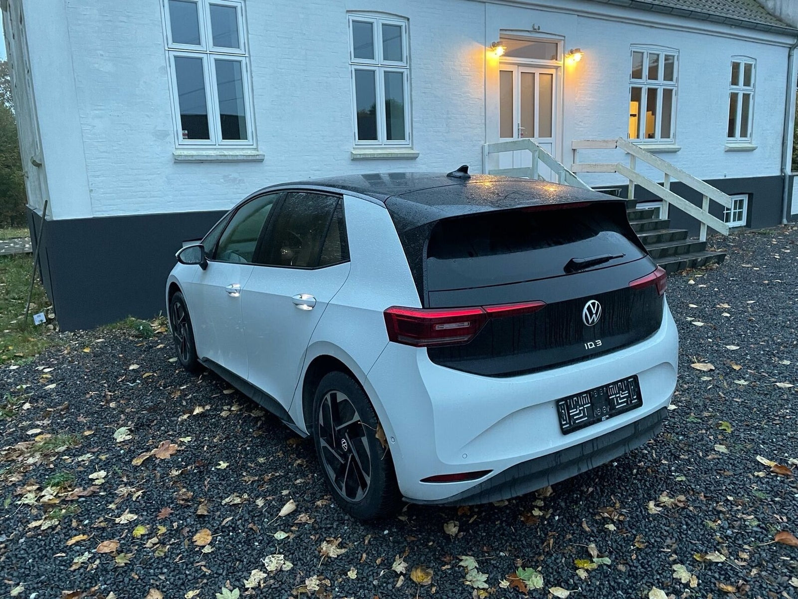 Hvid VW ID.3 fra 2024