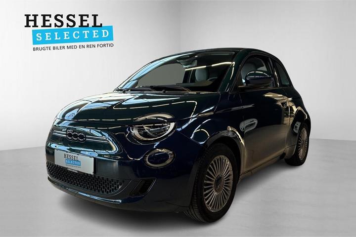 Grøn Fiat 500e fra 2023