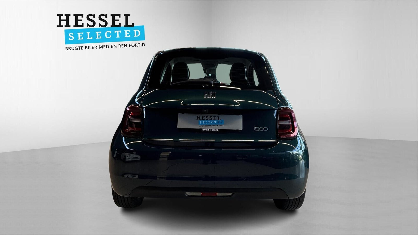 Grøn Fiat 500e fra 2023