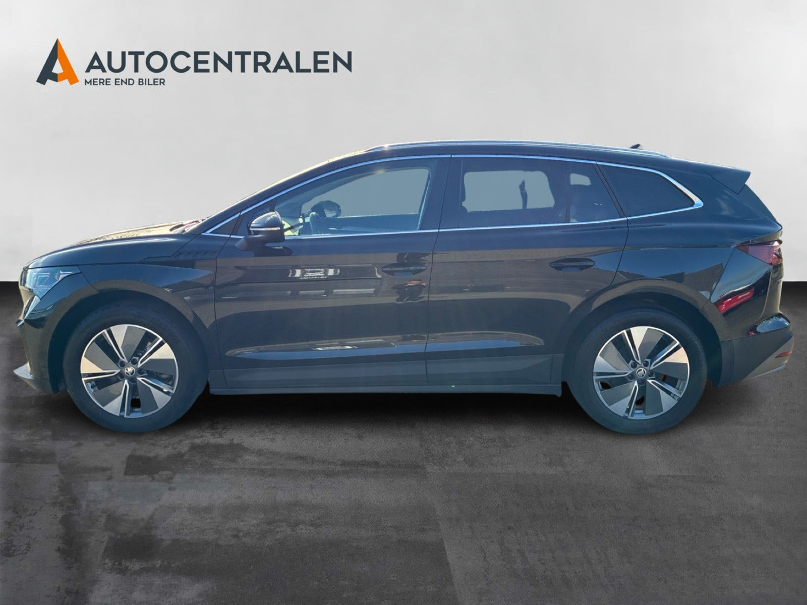 Sort Skoda Enyaq fra 2023