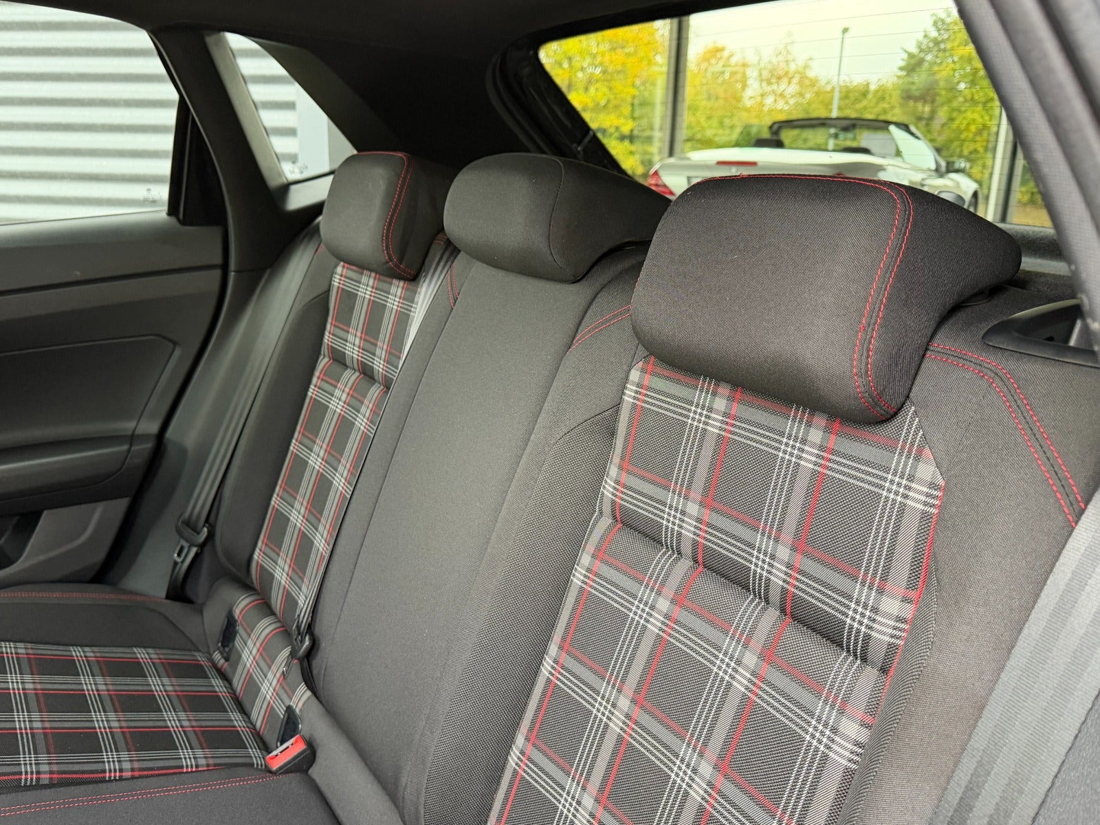 Sort VW Polo fra 2019