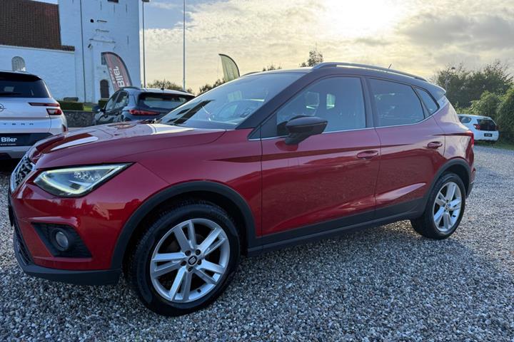 Rød Seat Arona fra 2019
