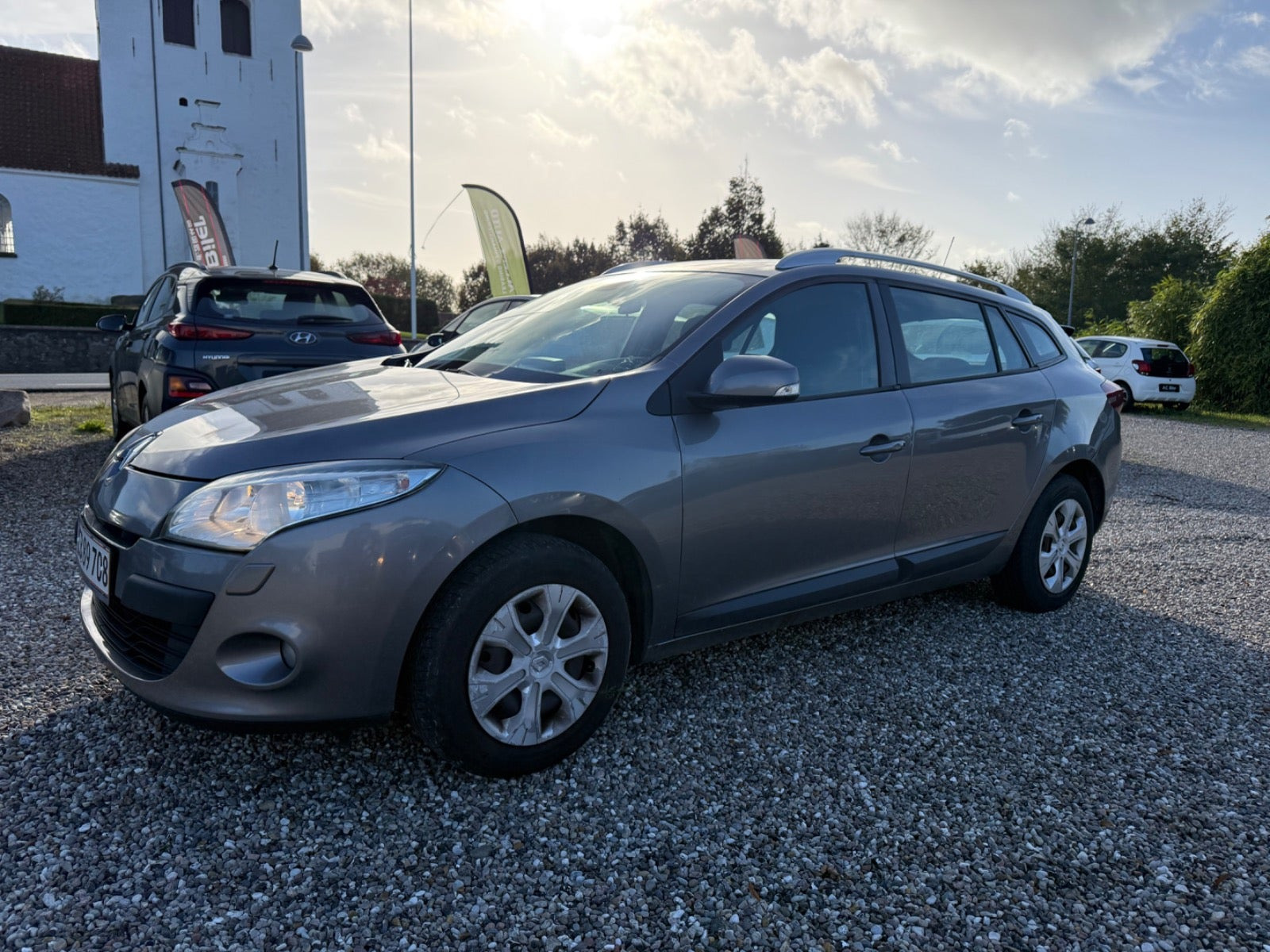 Grå Renault Megane III fra 2011