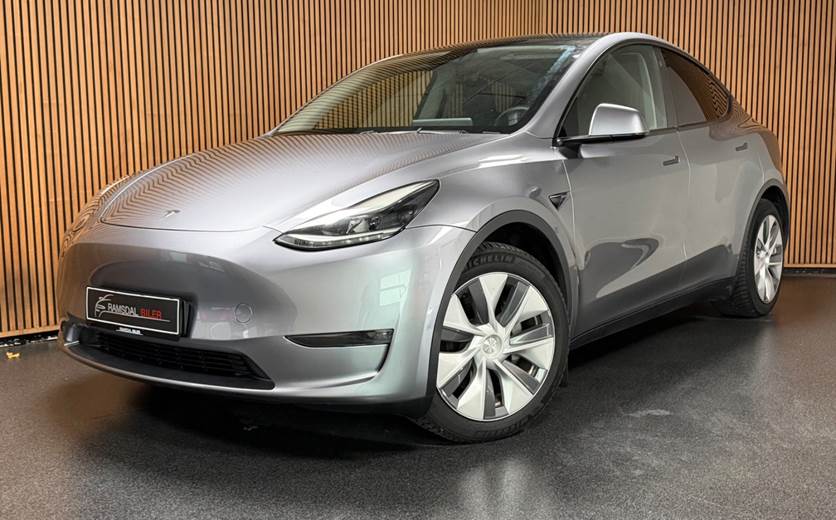 Tesla Model Y Long Range AWD