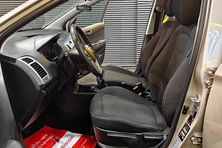 undefined Hyundai i20 fra 2012