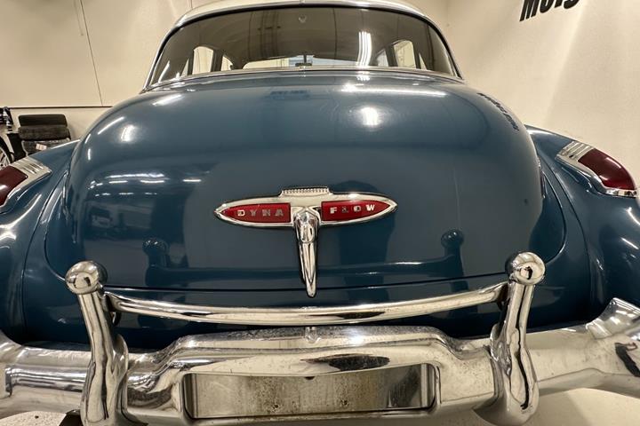Blå Buick Super Eight fra 1949