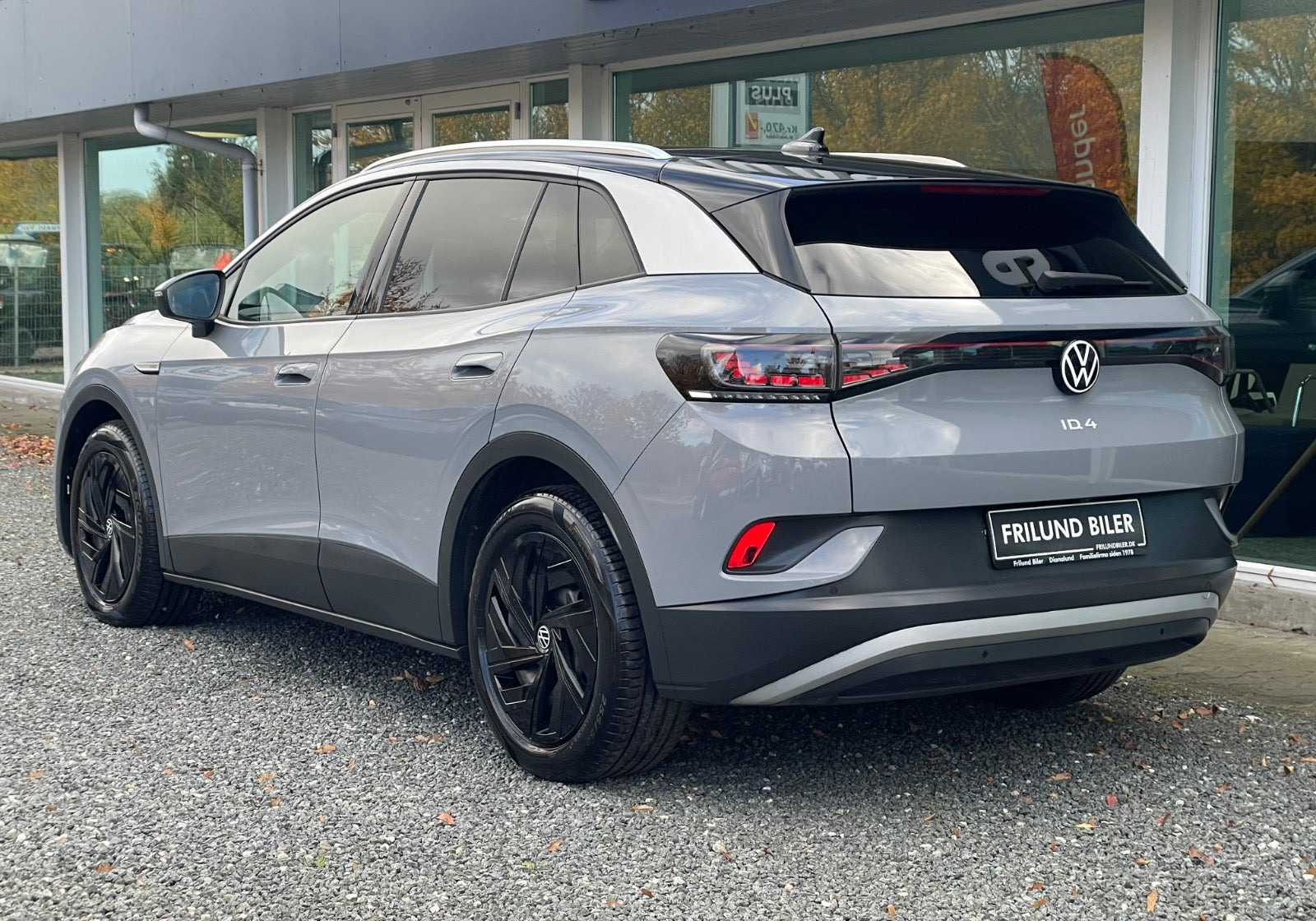 Grå VW ID.4 fra 2021