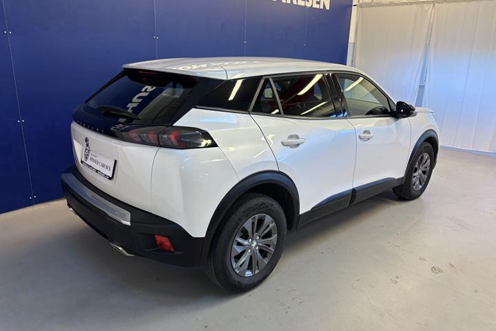 Hvid Peugeot 2008 fra 2023