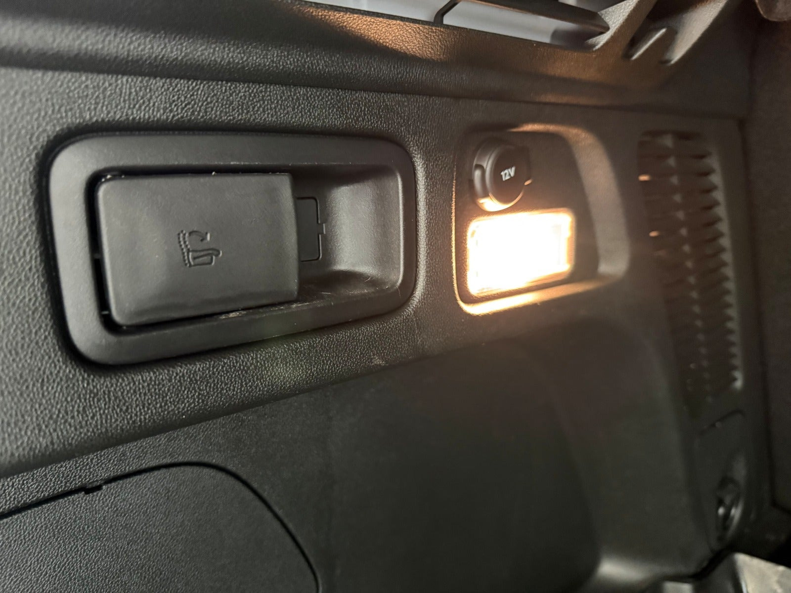 Sort Opel Grandland X fra 2019