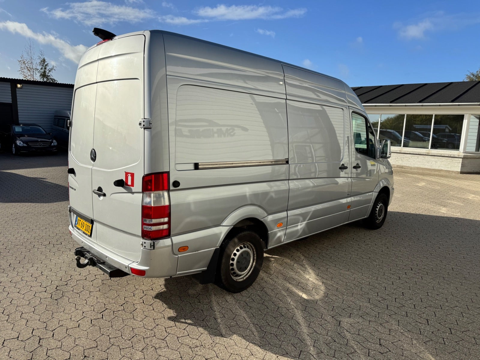 Sølv Mercedes Sprinter 319 fra 2015