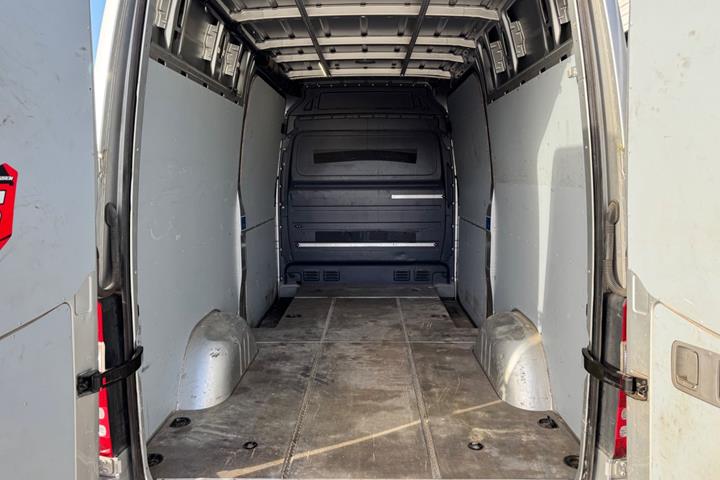 Sølv Mercedes Sprinter 319 fra 2015