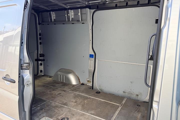 Sølv Mercedes Sprinter 319 fra 2015