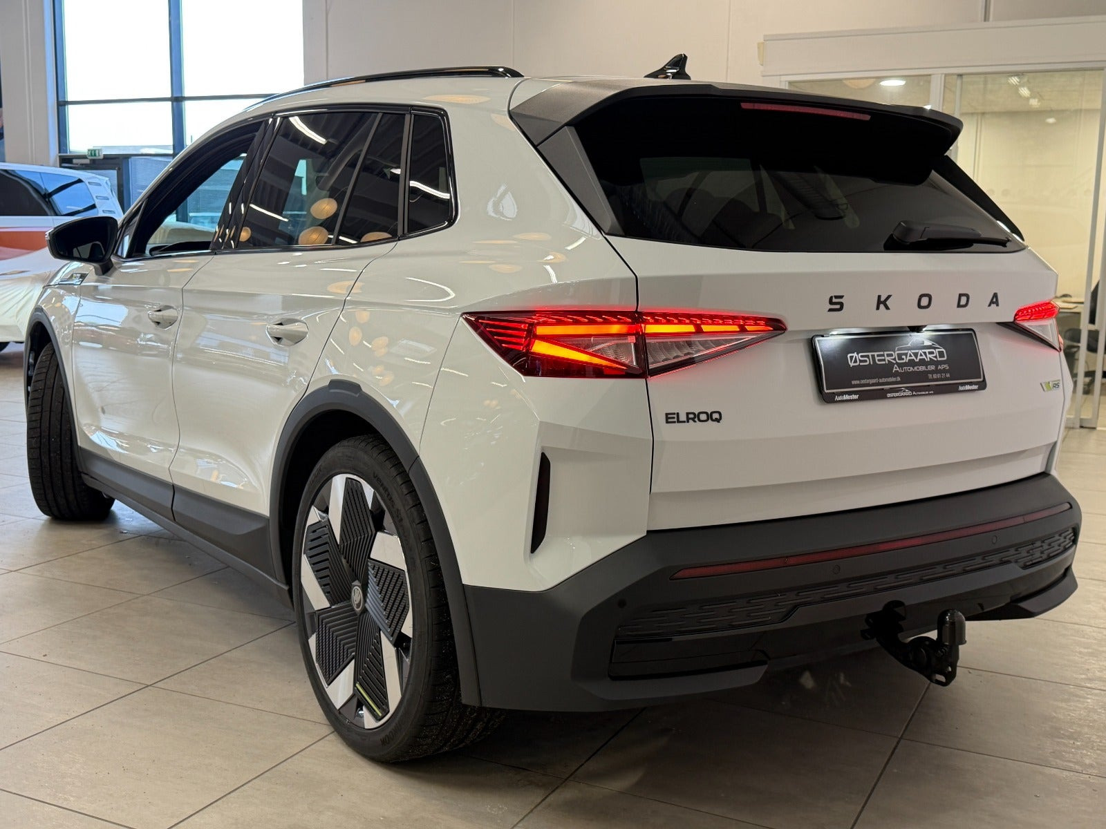 Hvid Skoda Elroq fra 2026