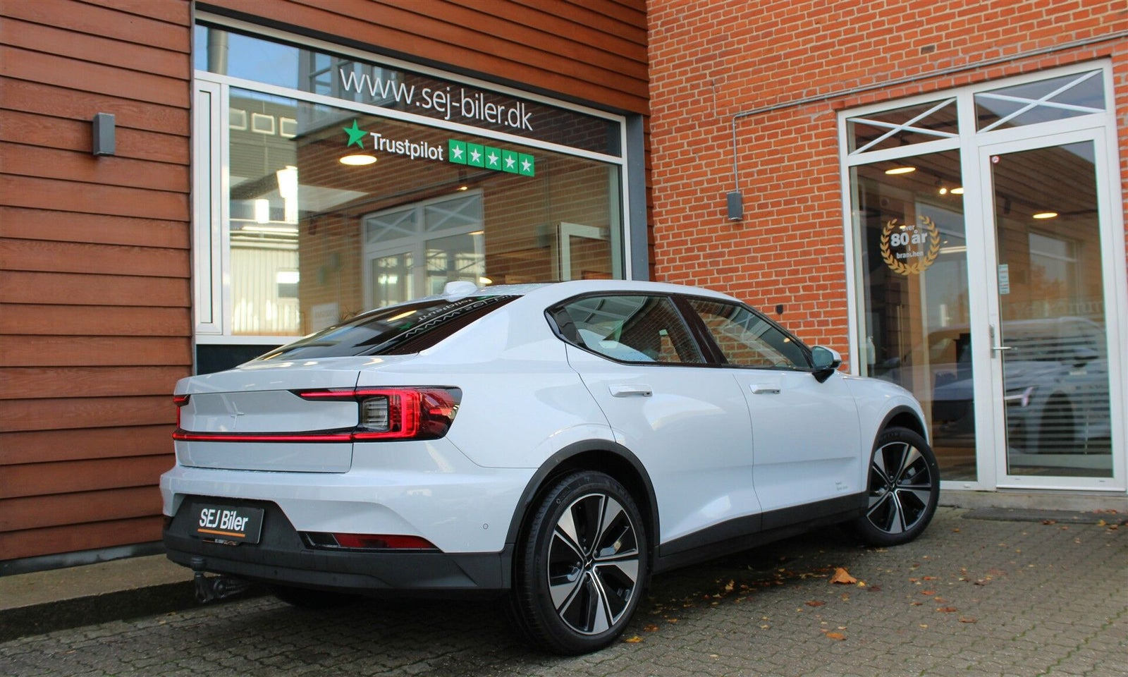 Hvid Polestar 2 fra 2024