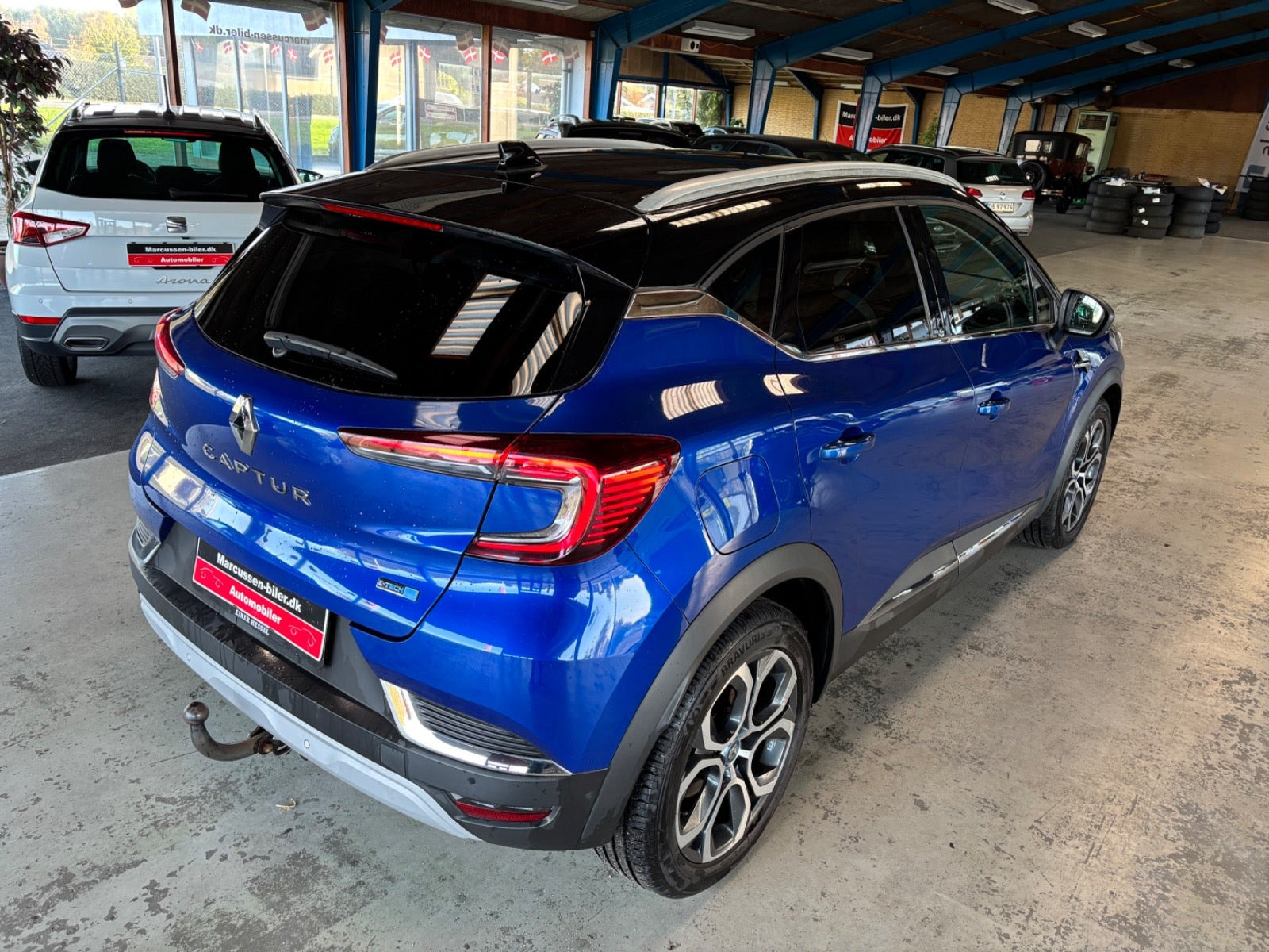 Blå Renault Captur fra 2021