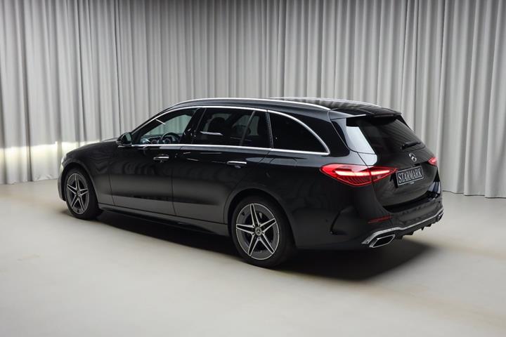 Sort Mercedes C300 e fra 2022
