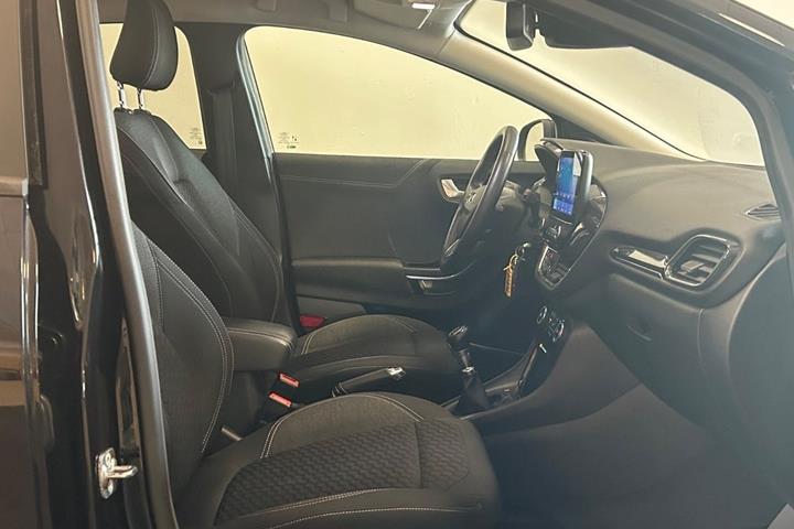 Sort Ford Puma fra 2021