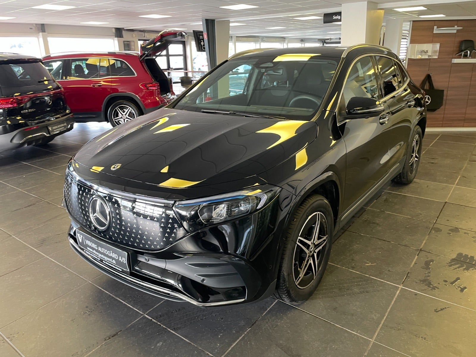 Sort Mercedes EQA250+ fra 2025