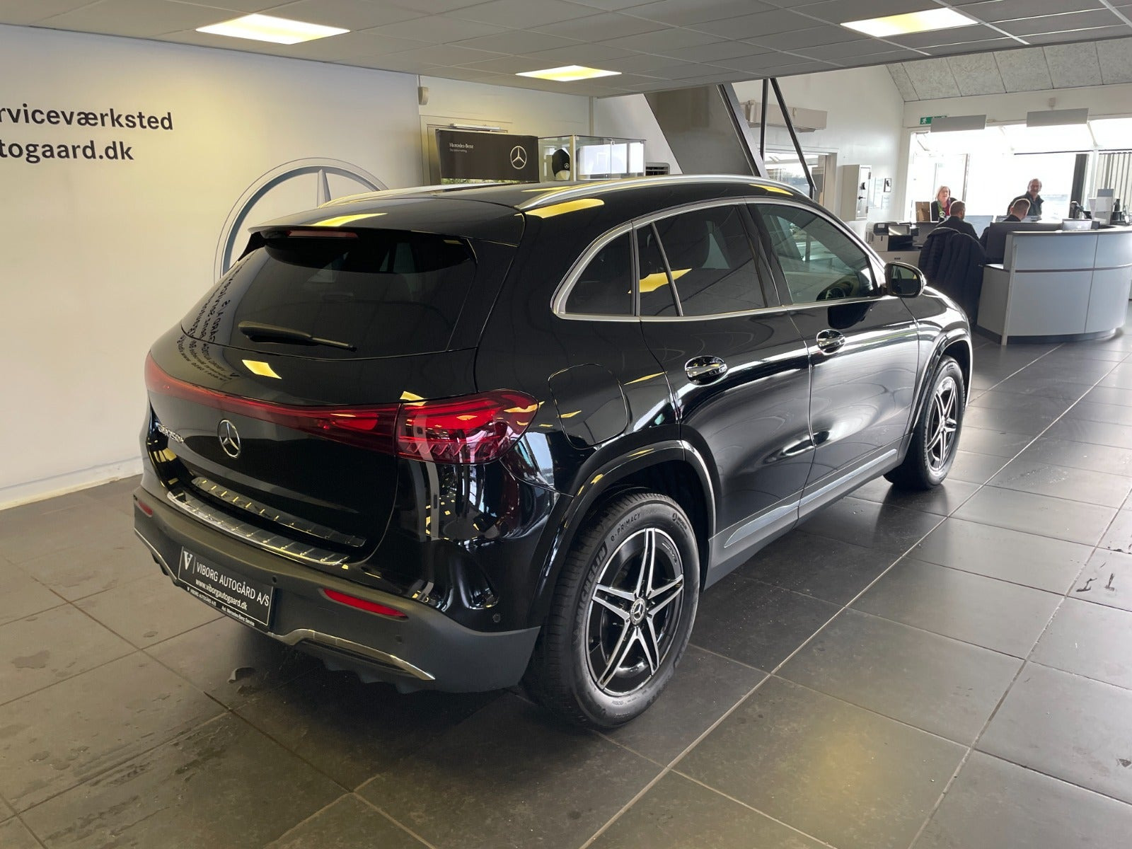 Sort Mercedes EQA250+ fra 2025