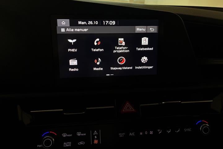 Rød Kia Niro fra 2023