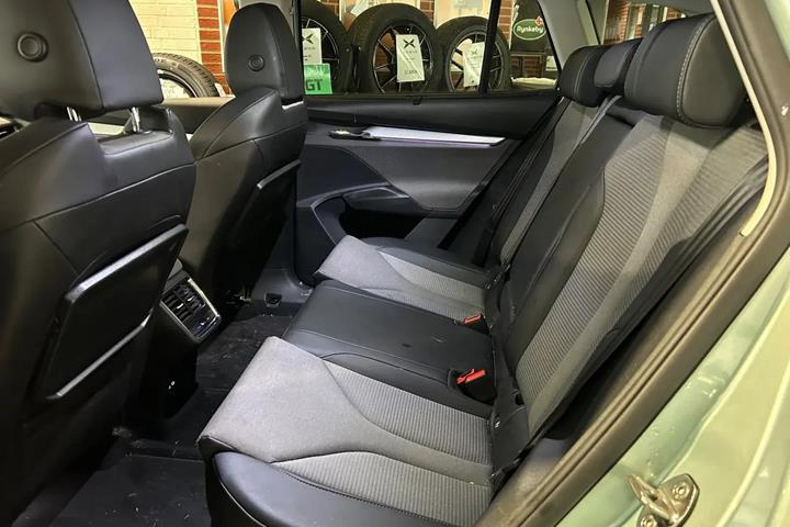 undefined Skoda Enyaq fra 2021