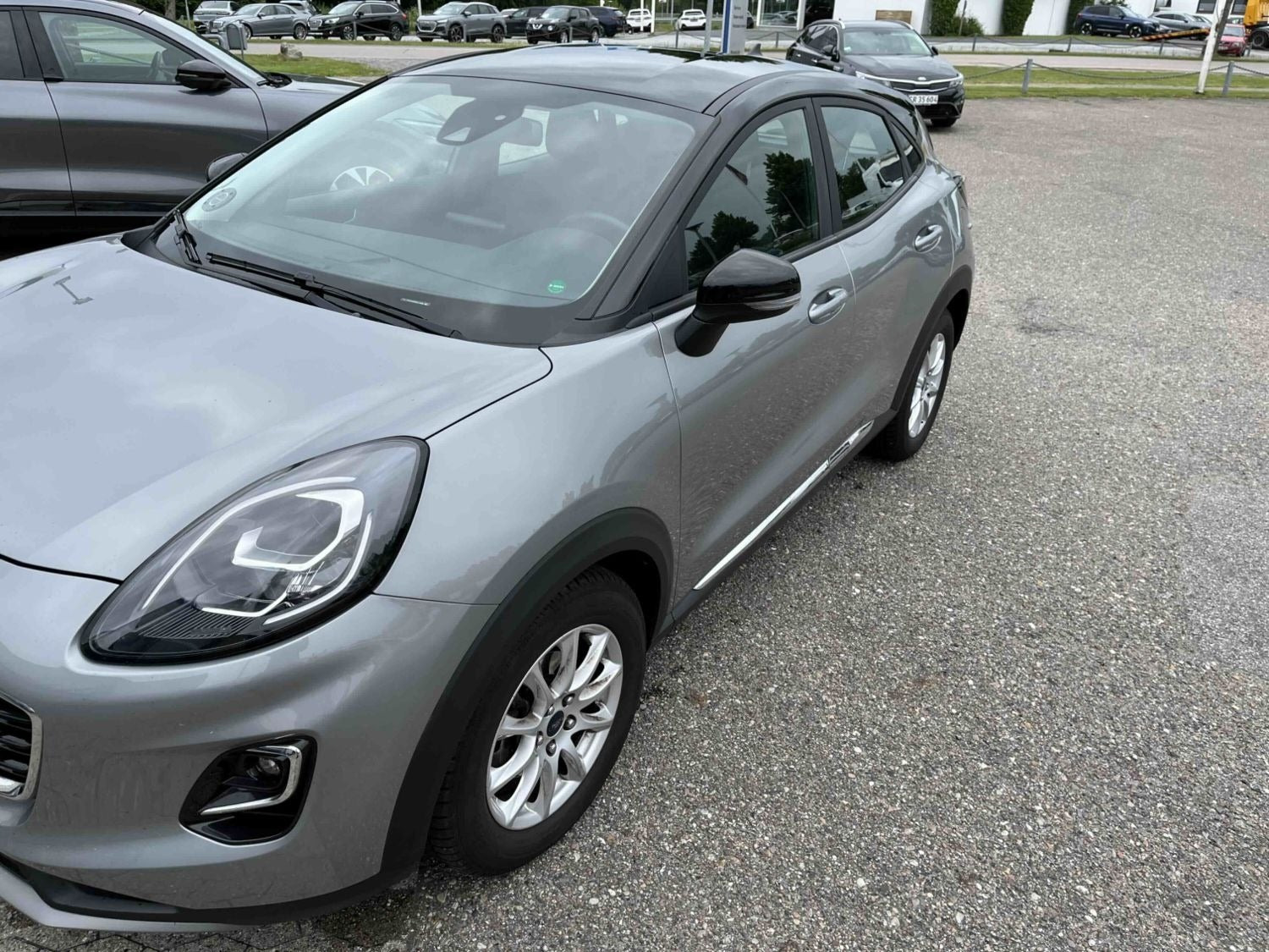 Grå Ford Puma fra 2020