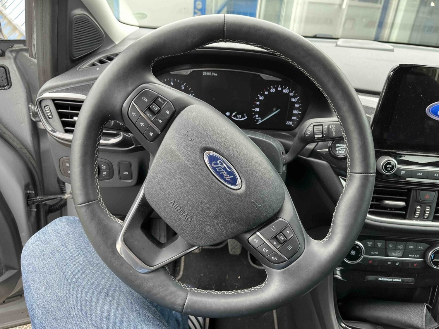 Grå Ford Puma fra 2020