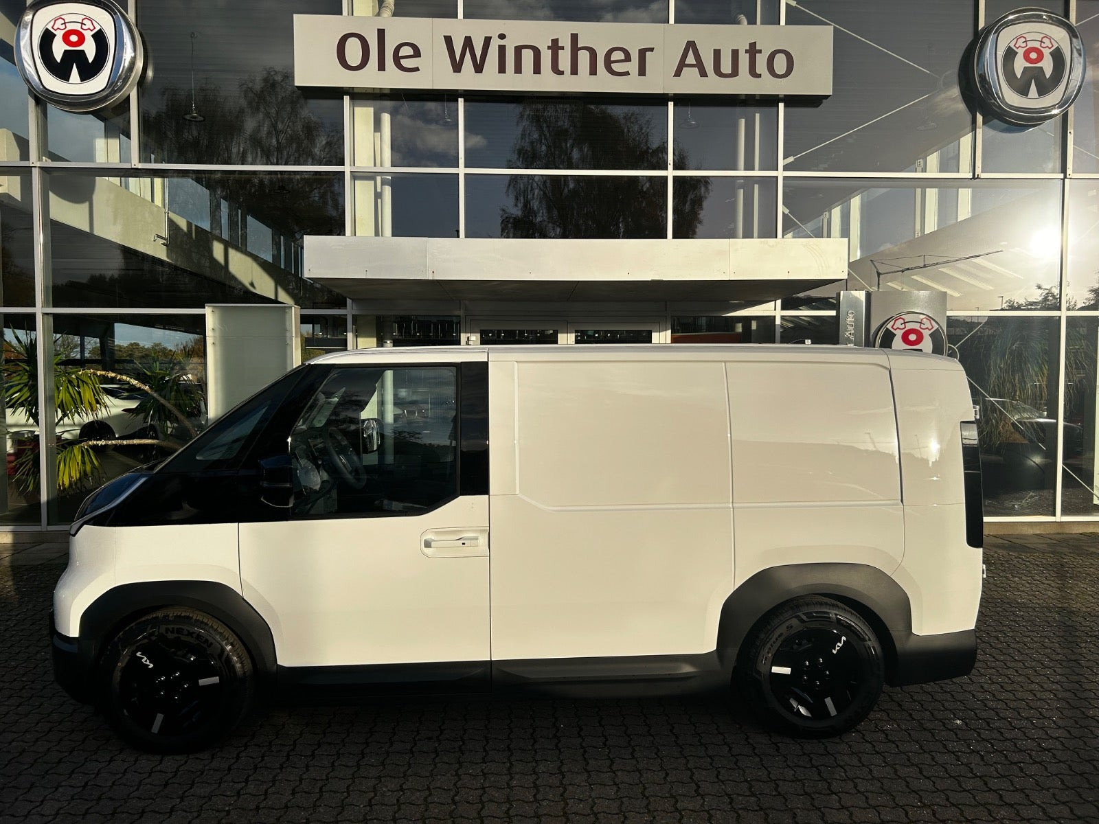 Hvid Kia PV5 fra 2026
