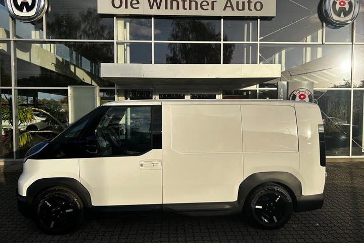Hvid Kia PV5 fra 2026