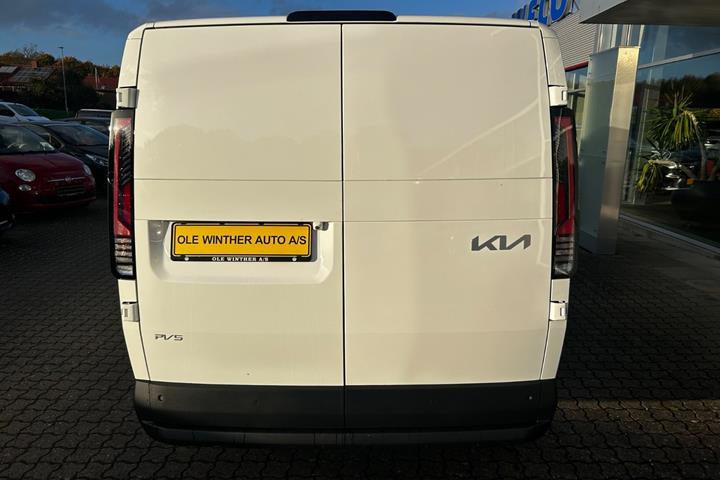 Hvid Kia PV5 fra 2026