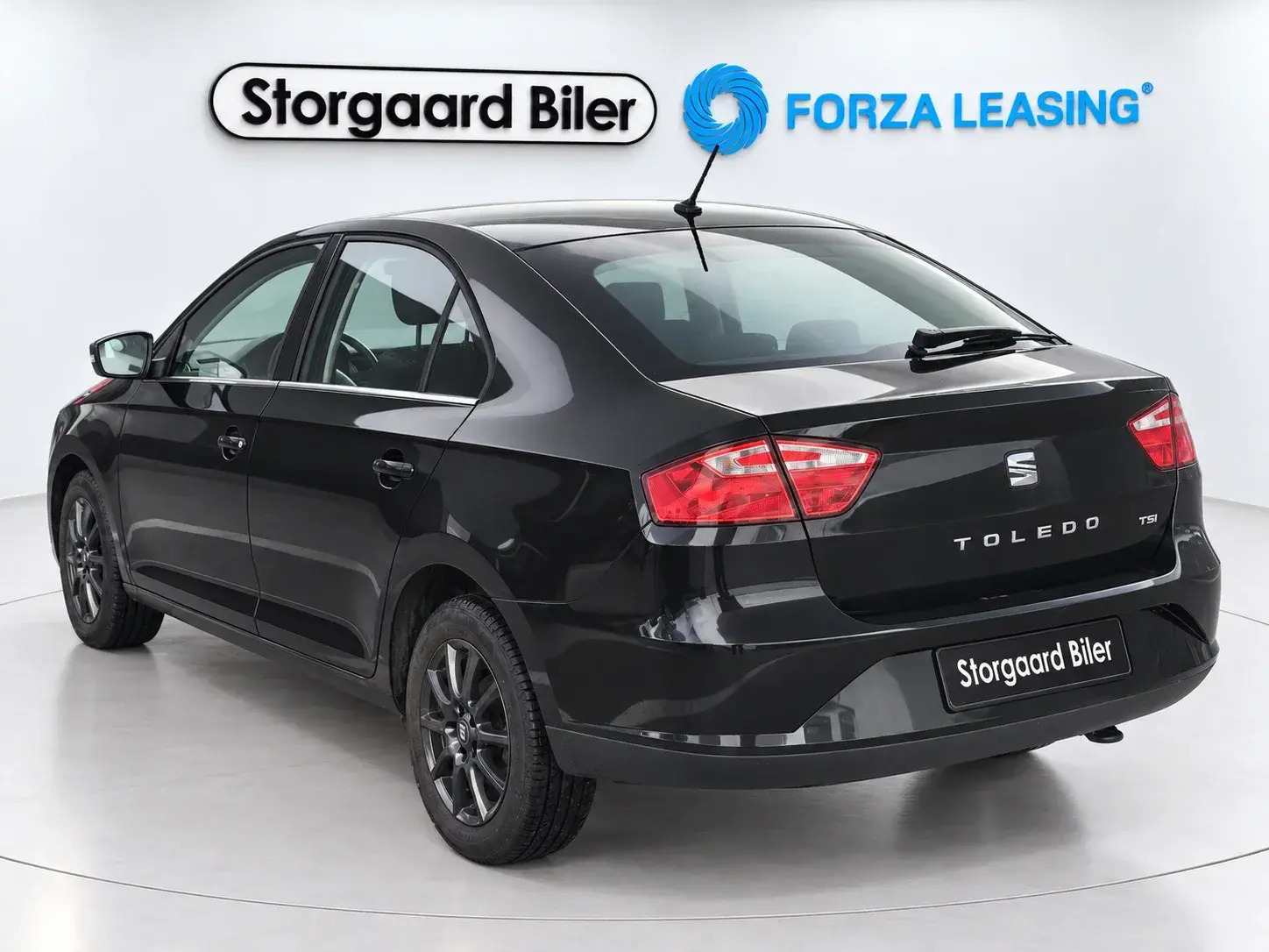 Sort Seat Toledo fra 2017