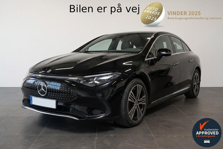 Sort Mercedes CLA250+ fra 2025