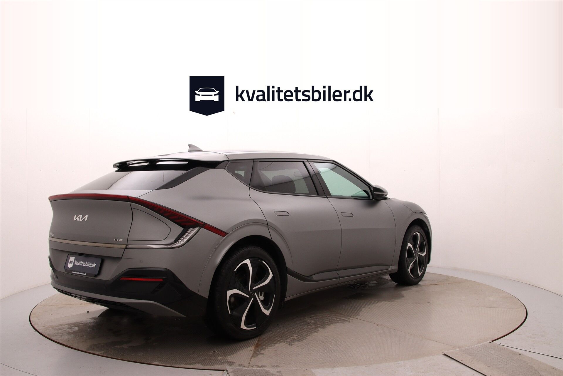 Grå Kia EV6 fra 2022