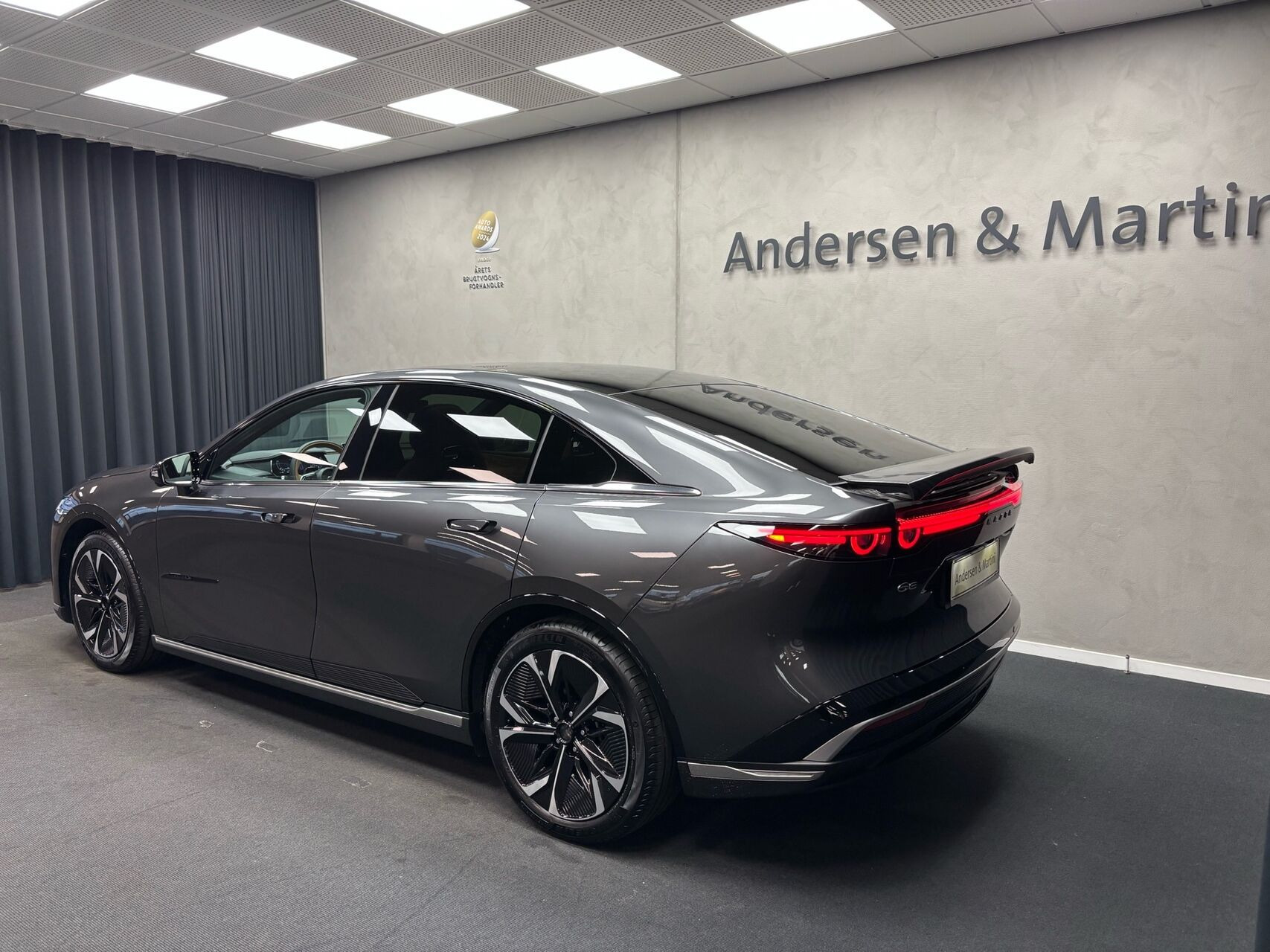 Grå Mazda 6e fra 2026