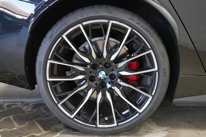 Sort BMW i4 fra 2025
