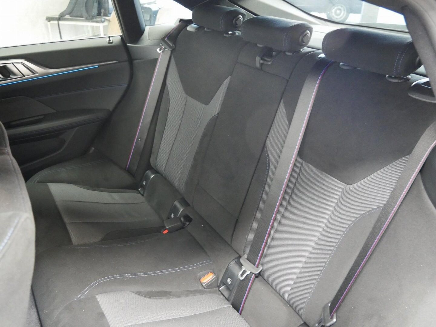 Sort BMW i4 fra 2025