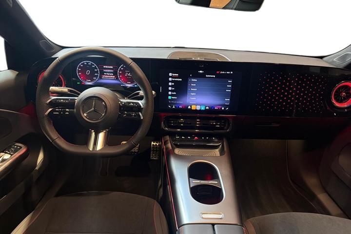 Sort Mercedes CLA250+ fra 2026