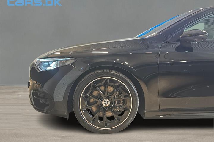 Sort Mercedes CLA250+ fra 2026