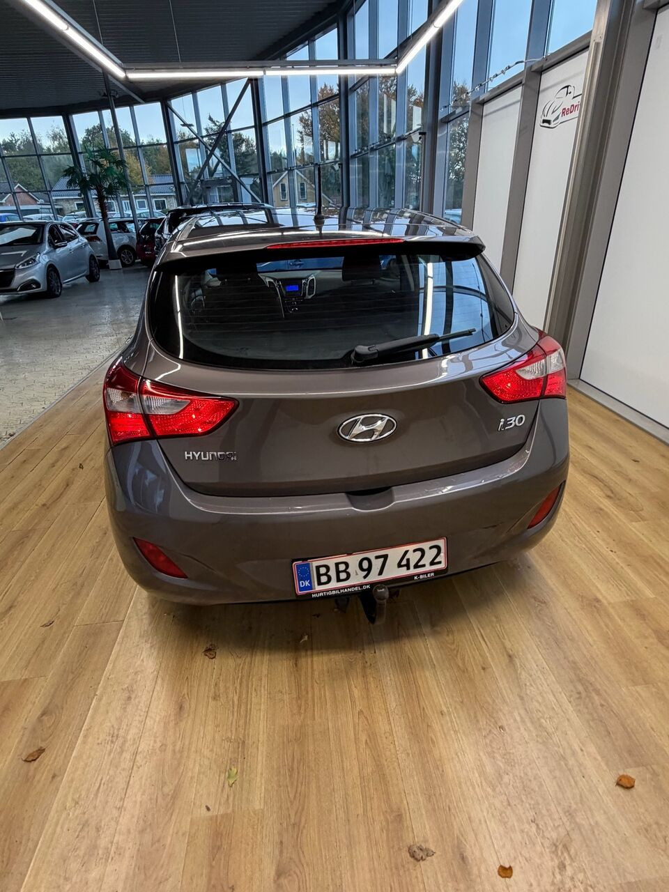 Brun Hyundai i30 fra 2016